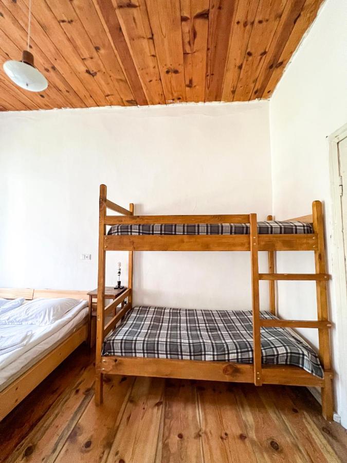 Guest House Svan-Ski Mestia Extérieur photo
